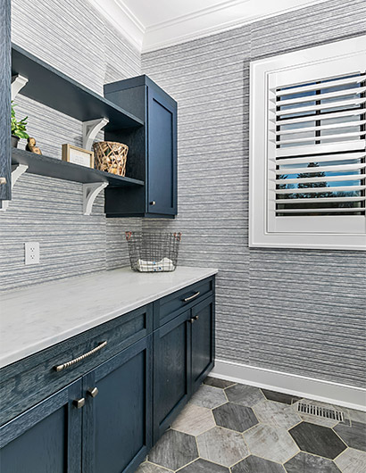 A Manalapan kitchen with room to gather detail